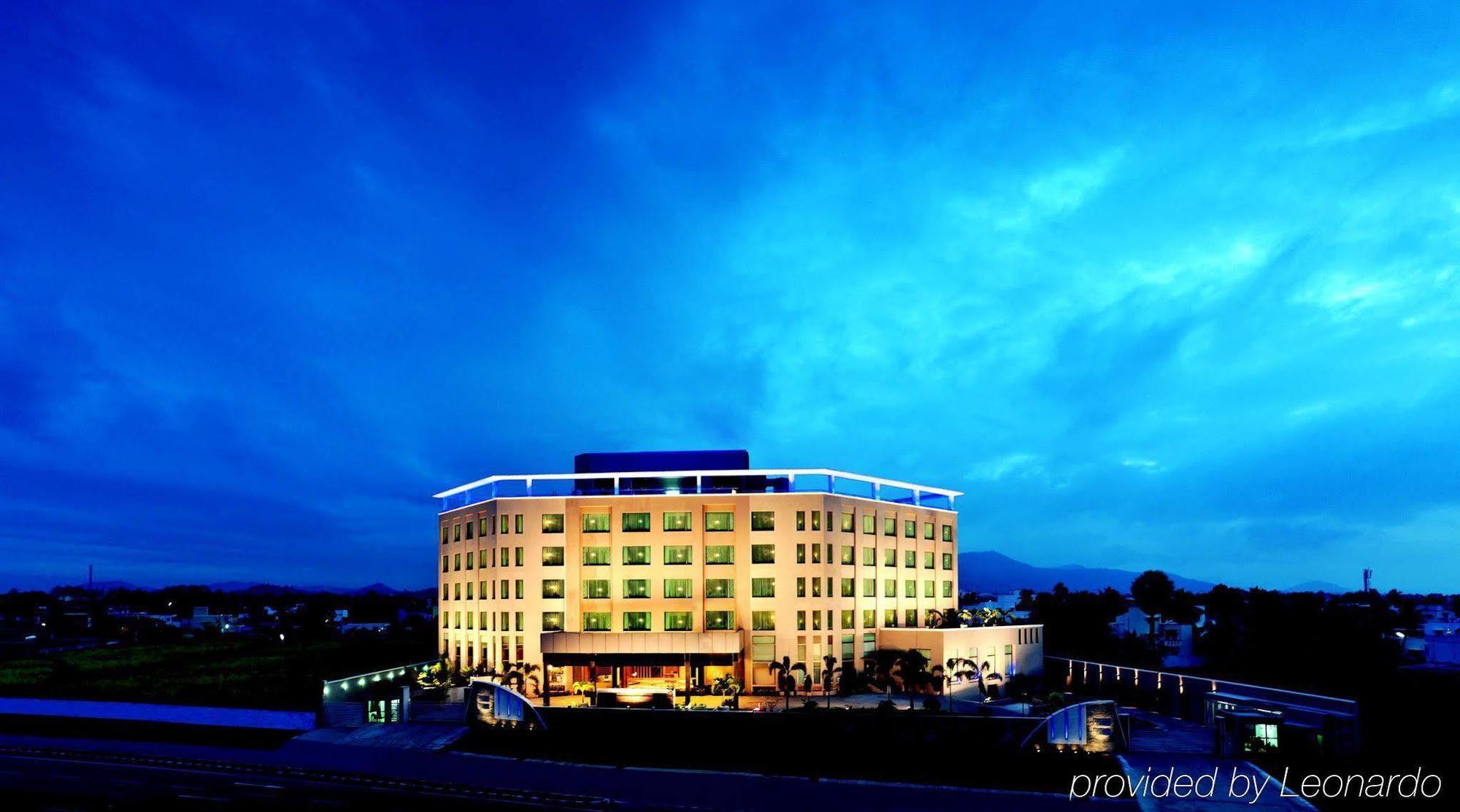 Grand Estancia Selam Zewnętrze zdjęcie